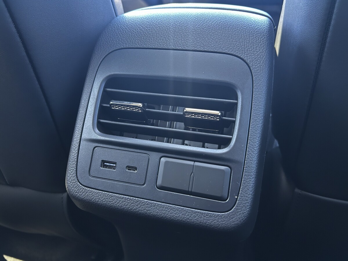 Omoda E5 Luxury 100% Eléctrica 0KM | Permuta / Financia Omoda E5 Luxury 100% Eléctrica 0KM | Permuta / Financia