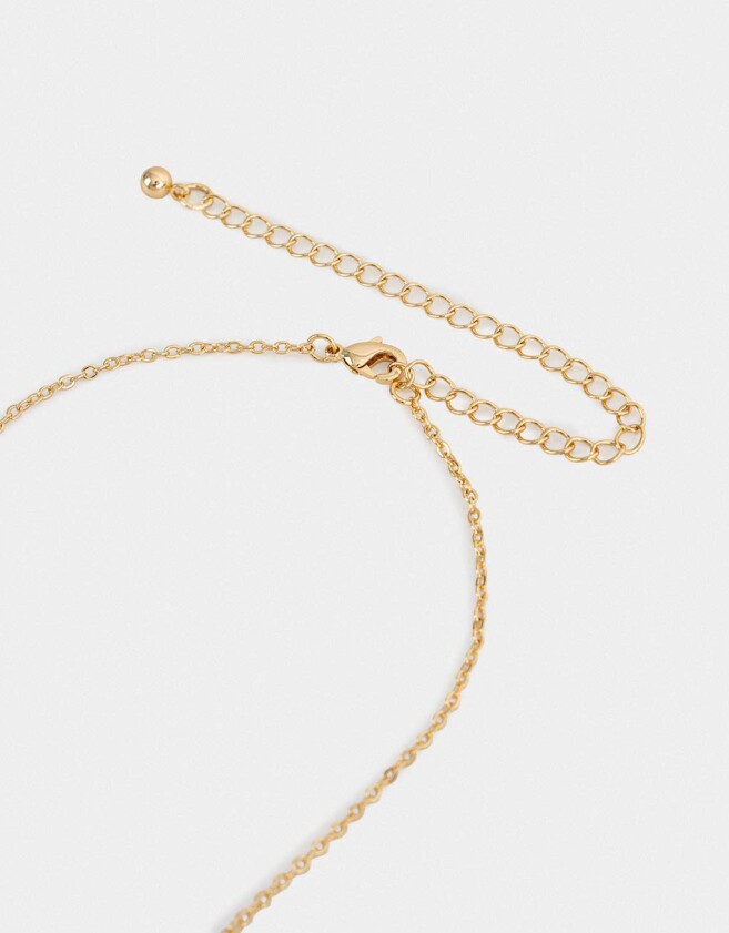 Cadena Corta con Dije Premium Gold Cortos - Dorado