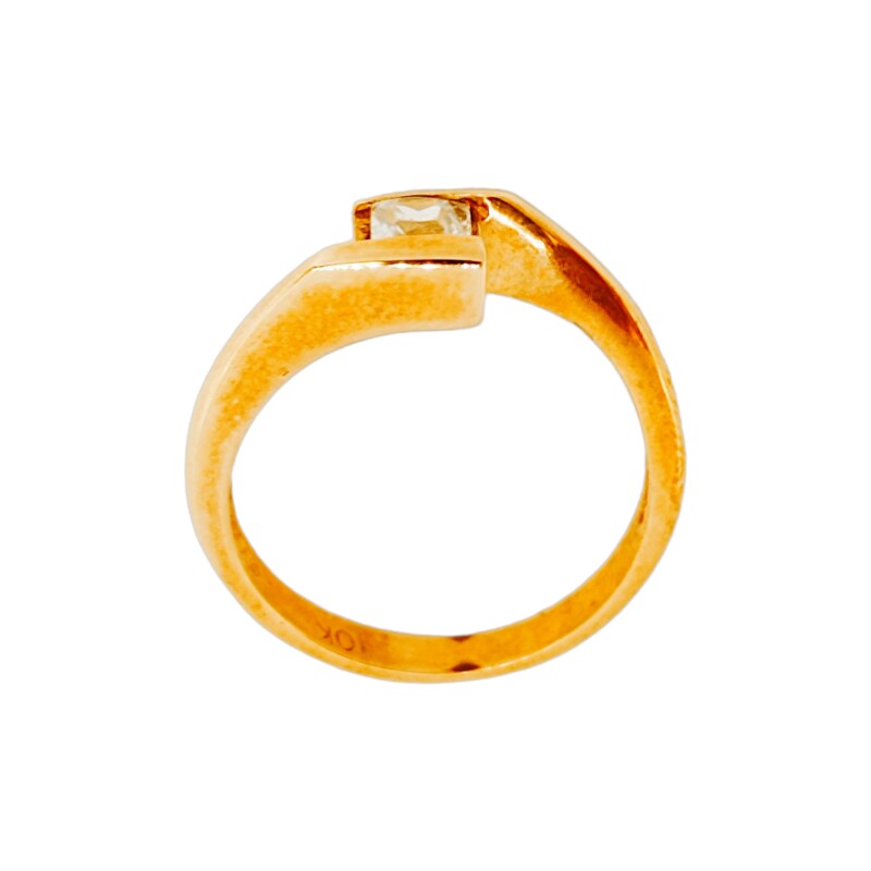Anillo Solitario cuadrado-Oro bajo-Piedra zirconia-AN8021 conpiedra