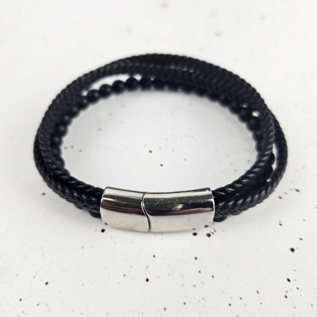 Pulsera cuerina negra triple Sc