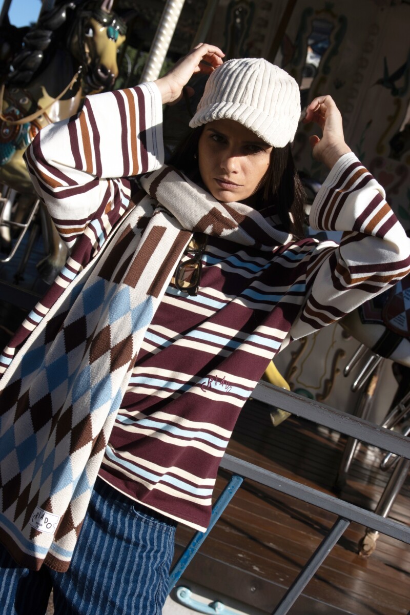 Remera Tivoli CELESTE