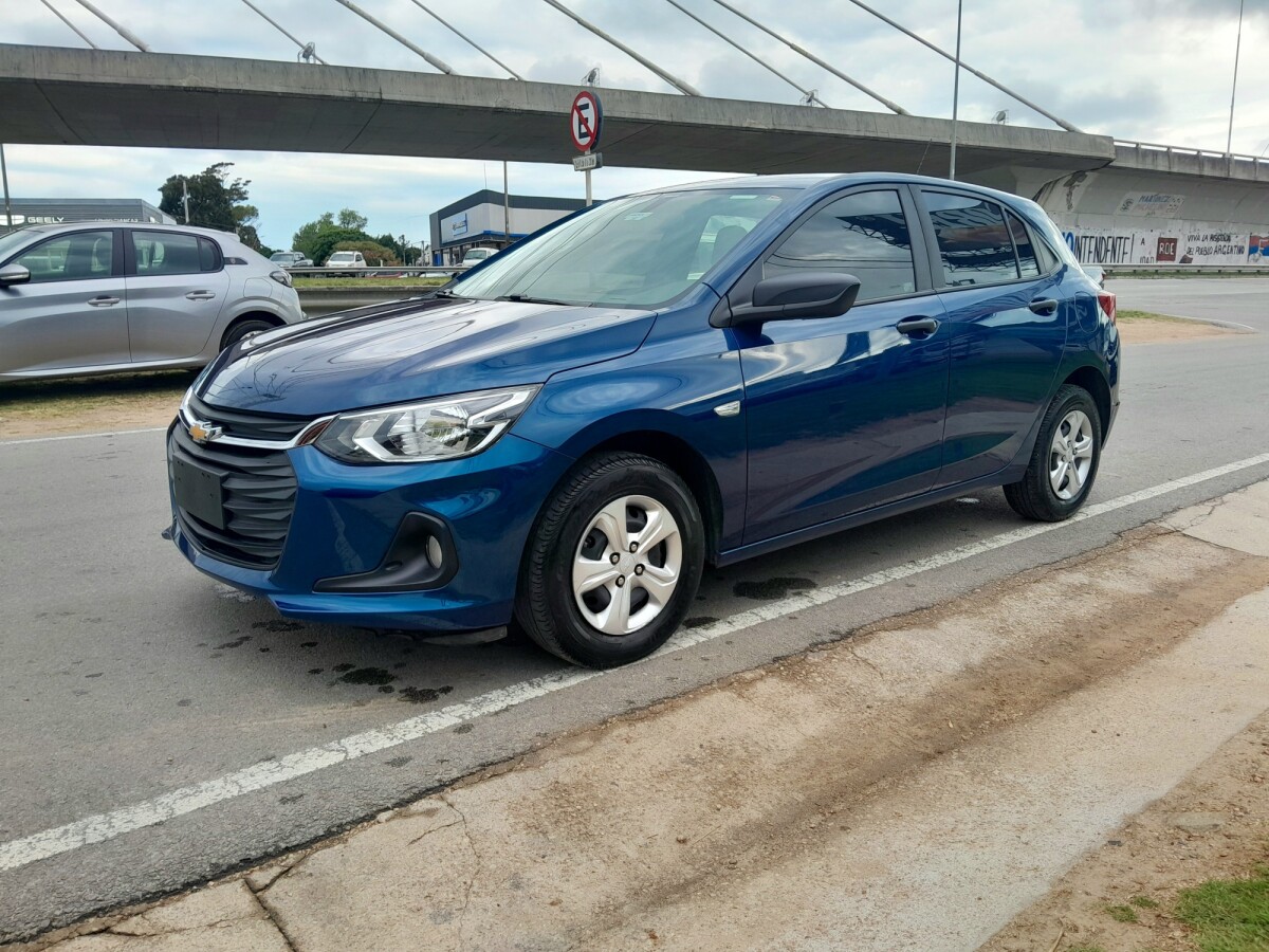 Chevrolet Onix LS 1.0 Extra Full | Permuta / Financia Chevrolet Onix LS 1.0 Extra Full | Permuta / Financia