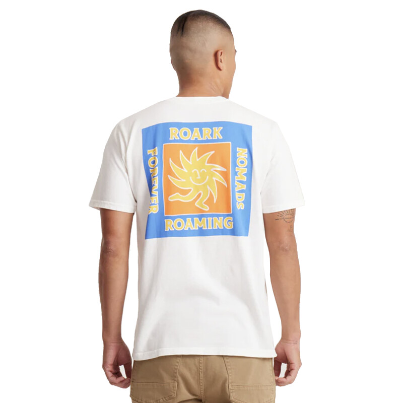 Remera Roark Forever Roaming - Blanco Remera Roark Forever Roaming - Blanco