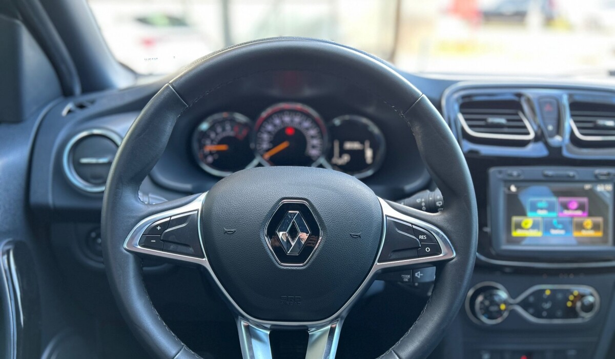 Renault Stepway Intense AT - 2023 Renault Stepway Intense AT - 2023