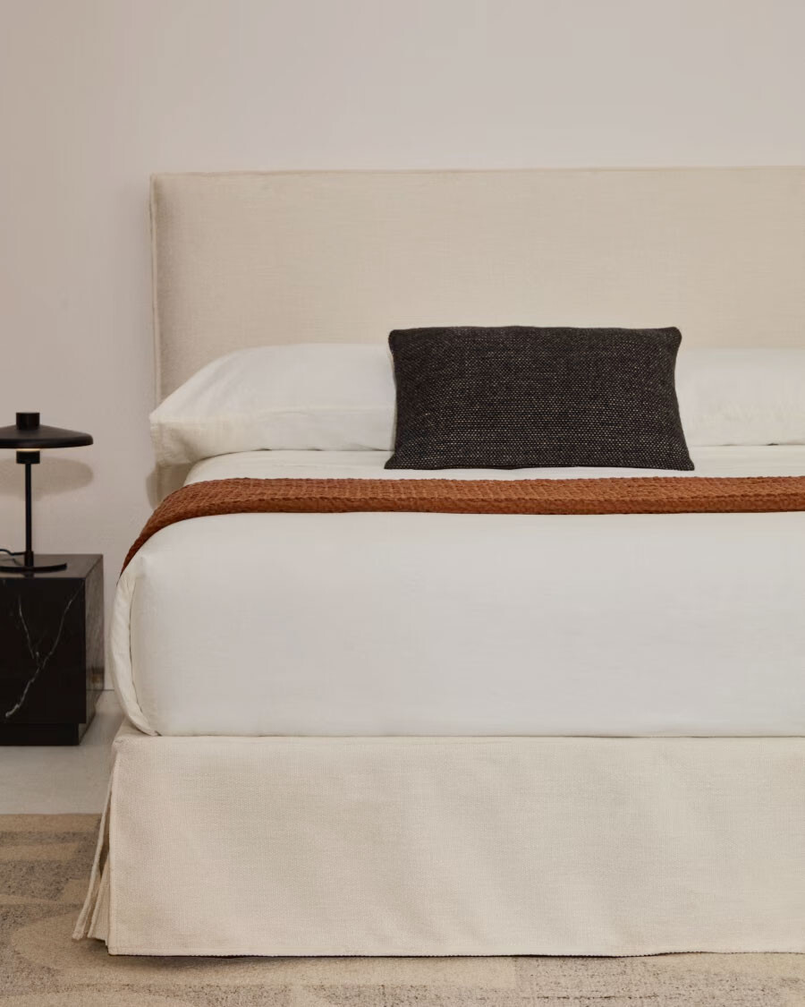 Cabecero desenfundable Jaira de chenilla blanco para cama de hasta 180 cm FSC Mix Credit