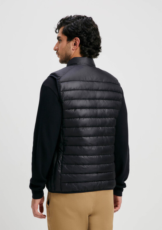 COLETE MASC PRETO ESCURO