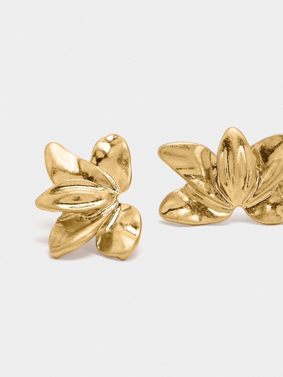 Pendientes De Media Flor dorado