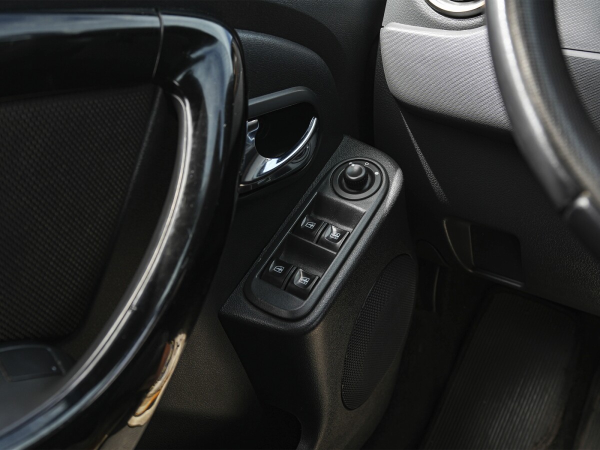 Renault Duster Dynamique 1.6 | Permuta / Financia Renault Duster Dynamique 1.6 | Permuta / Financia