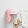 Gorro Carters con filtro UV flamencos rosa Gorro Carters con filtro UV flamencos rosa