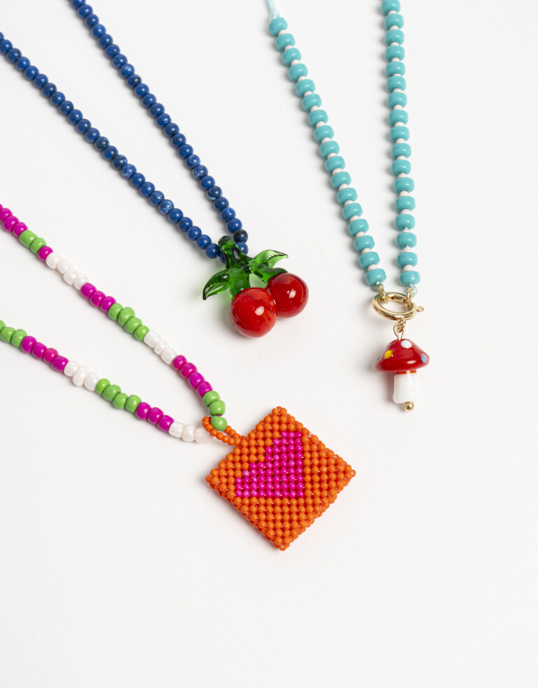 Collares Cortos Color Collar Corto Mystery Box Día Del Amigo - Combinacion Multicolor