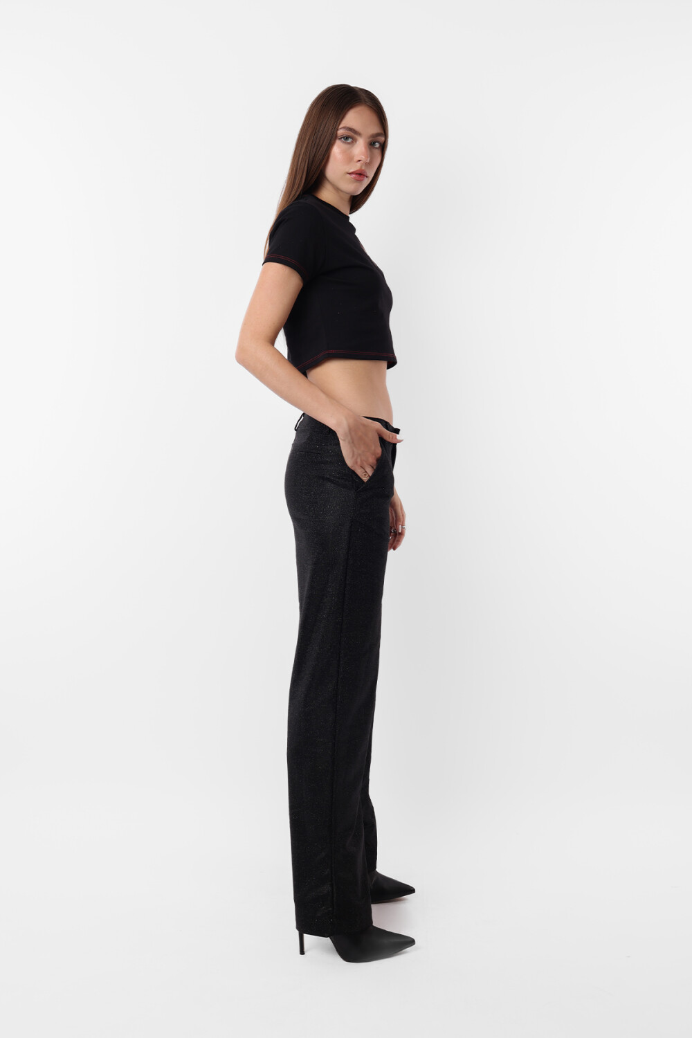 Baby Tee Arrowed Negro