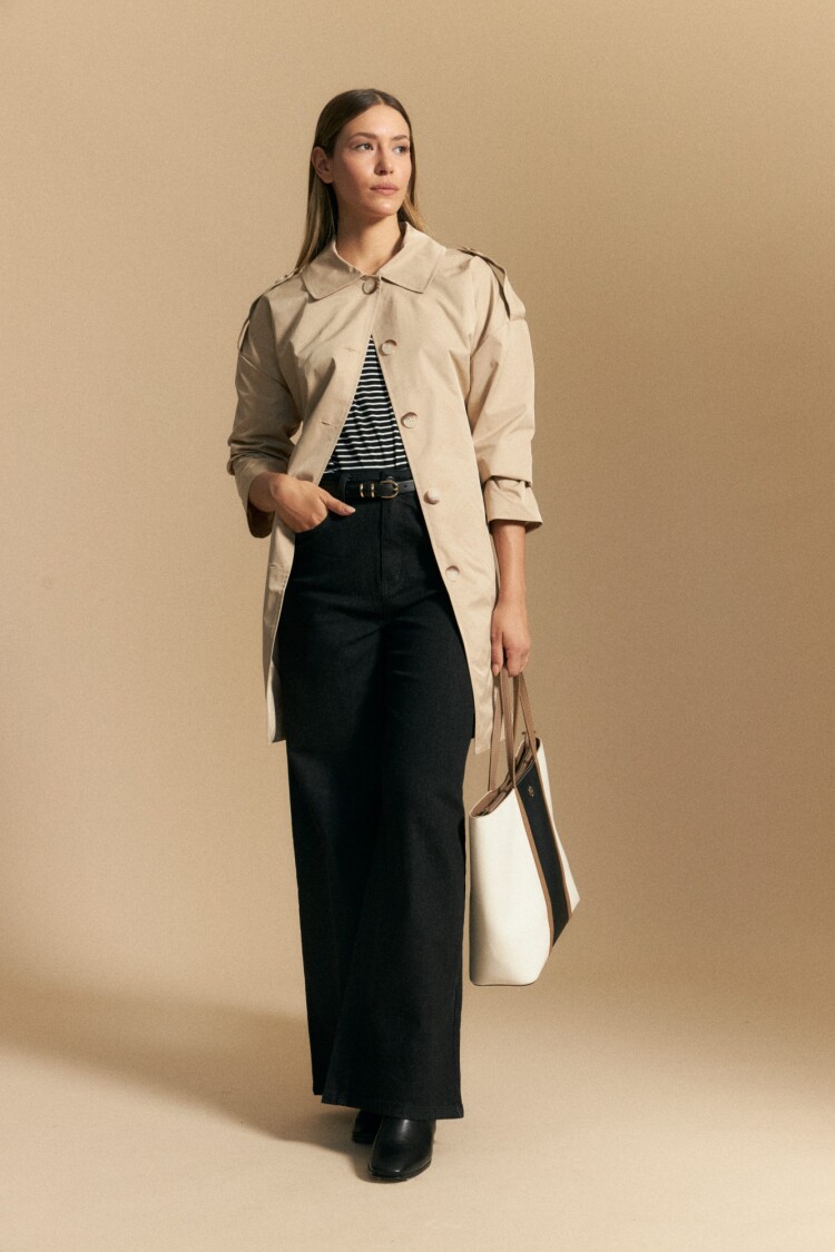 REMERA ANTIBES Negro