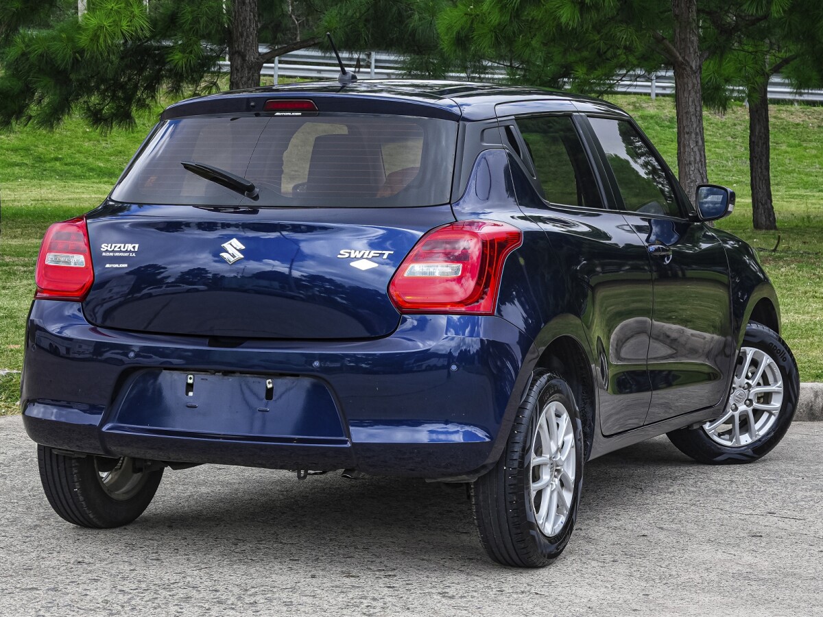 Suzuki Swift GL 1.2 con Ficha Oficial | Permuta / Financia Suzuki Swift GL 1.2 con Ficha Oficial | Permuta / Financia
