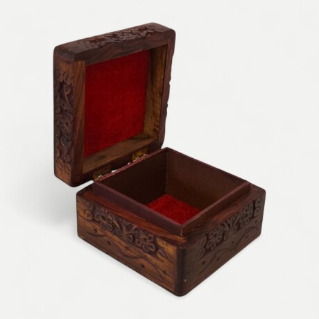 Caja De Madera Chica Flores Llabradas .