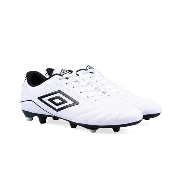 Calzado Classico III HG Umbro Hombre 092
