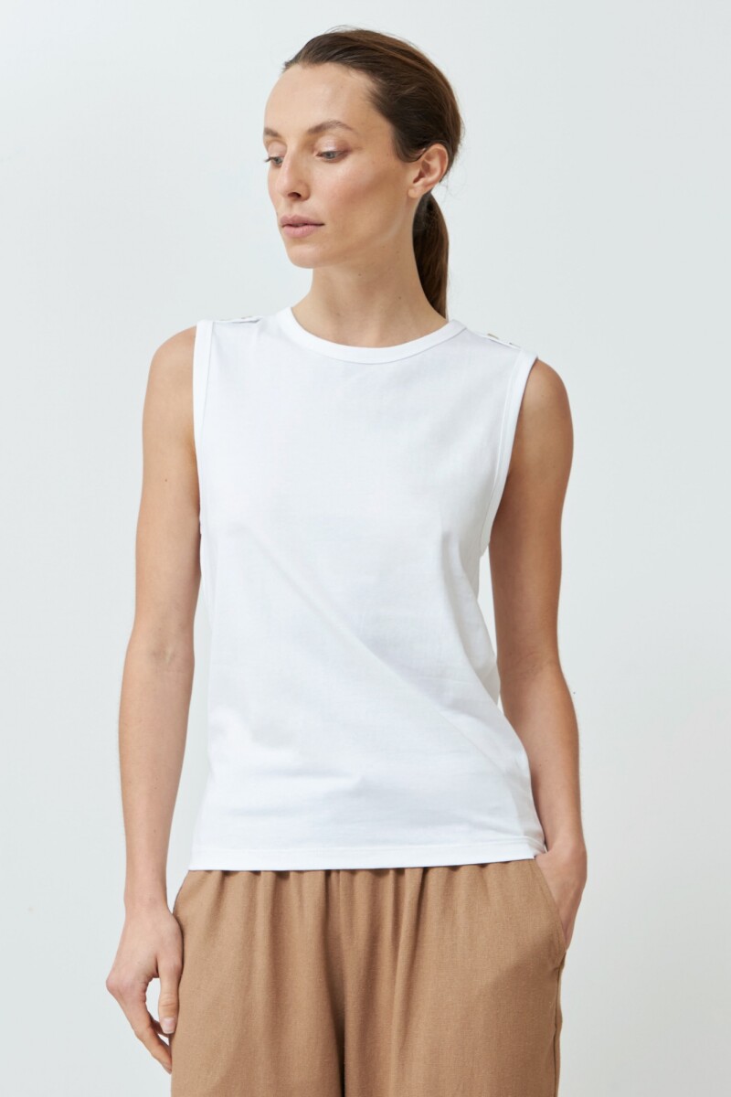 Musculosa con botones en hombros blanco