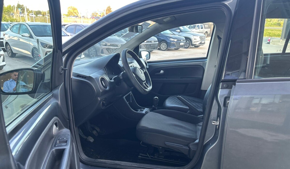 Volkswagen Move Up 1.0 MT 2019 Volkswagen Move Up 1.0 MT 2019