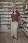 Remera Silencio MARRON