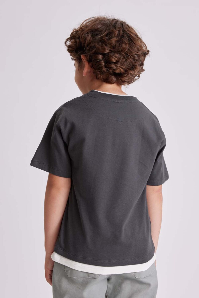 Remera manga corta superpuesta Gris Oscuro