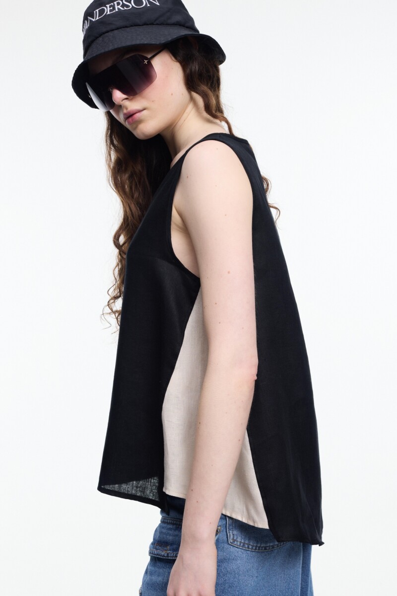 TOP ESCOTE V Negro