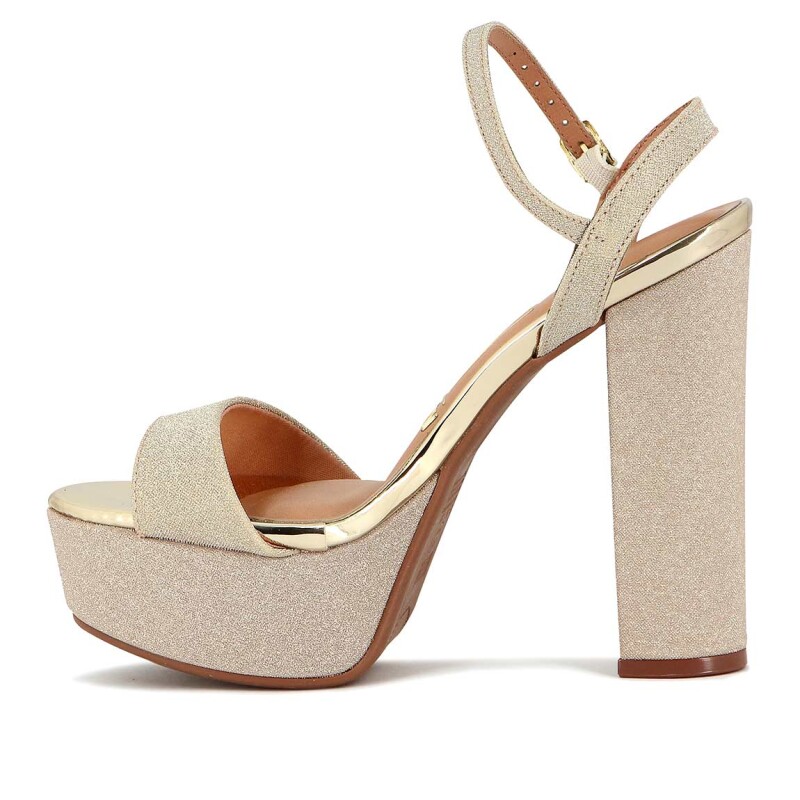 Sandalia Con Plataforma Mujer Vizzano Taco Alto Brillosa Dorado