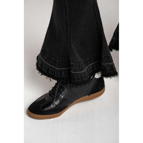 Jean Flare Negro