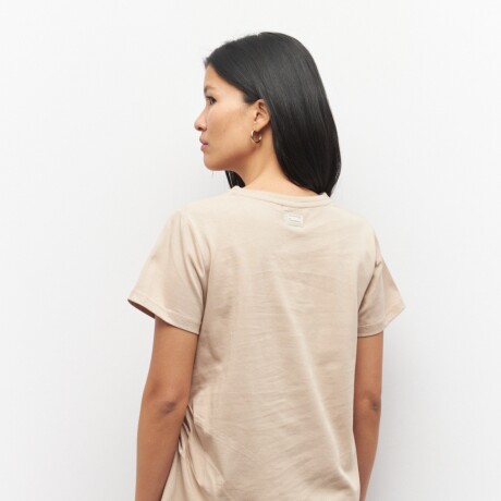 REMERA MONTAGUE Beige