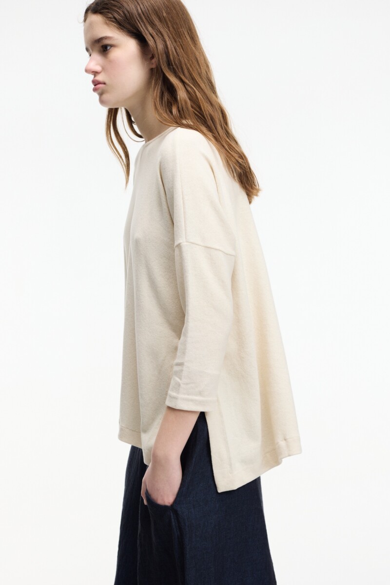 Sweater Emotiva Crudo