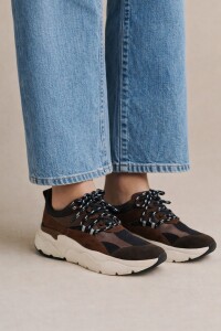 Zapatilla Combinada Chocolate