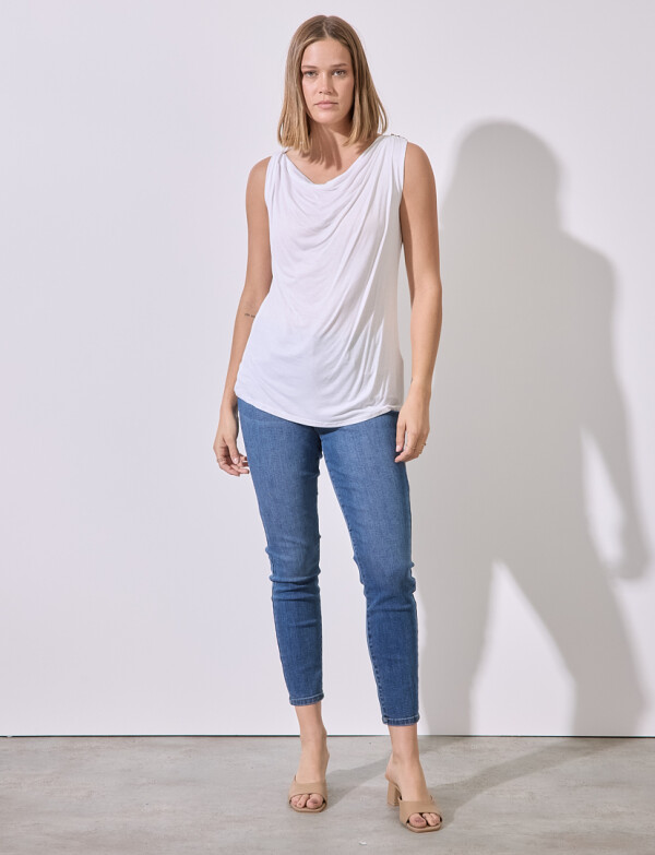 Musculosa Escote Volcado CRUDO