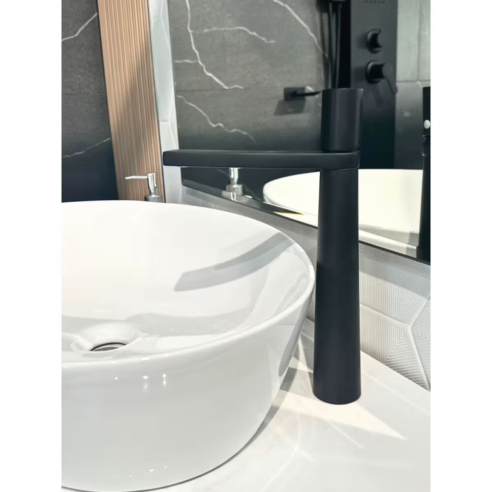 Grifería de lavatorio Monocomando alto de mesada Marbella Negro Mate Grifería De Lavatorio Monocomando Alto De Mesada Marbella Negro Mate