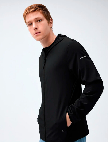 CAMPERA CORTAVIENTO DE SECADO RÁPIDO NEGRO