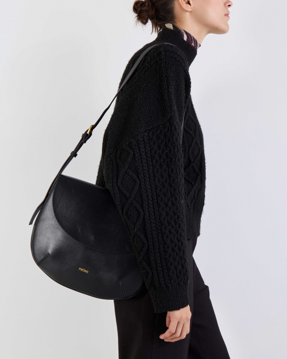 Cartera al hombro Mod en efecto cuero liso Negro