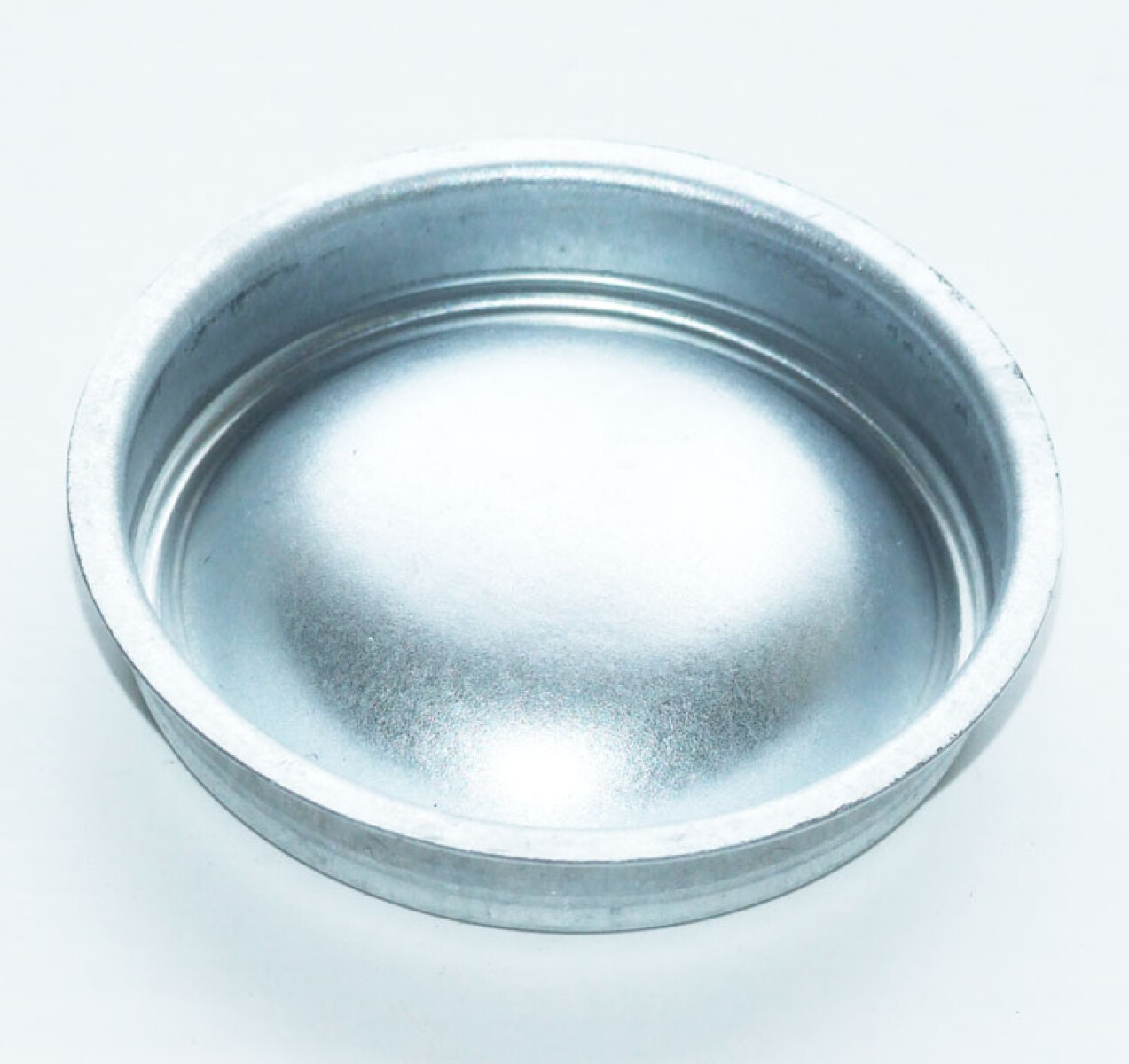 TAZAS DE RUEDA - TAPA GRASERA TRAS.PEUGEOT 205 - 