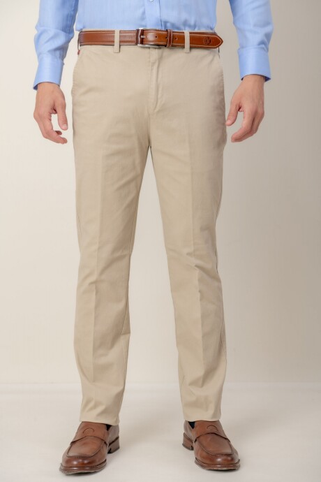 Pantalón gabardina classic fit Beige