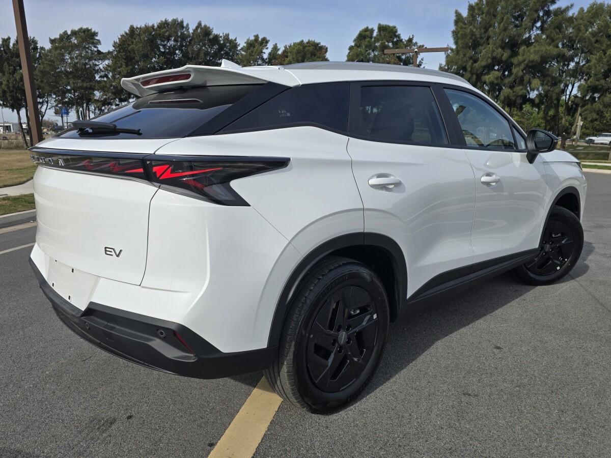 Omoda E5 Luxury Extra Full 2027 0KM | Permuta / Financia Omoda E5 Luxury Extra Full 2027 0KM | Permuta / Financia