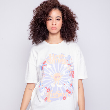 REMERA THE SUN Blanco