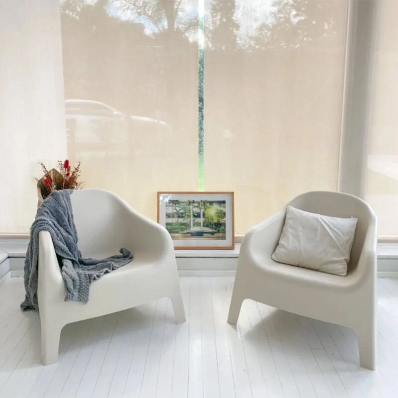 2 Sillones Skarpo + Mesa redonda Puket BEIGE