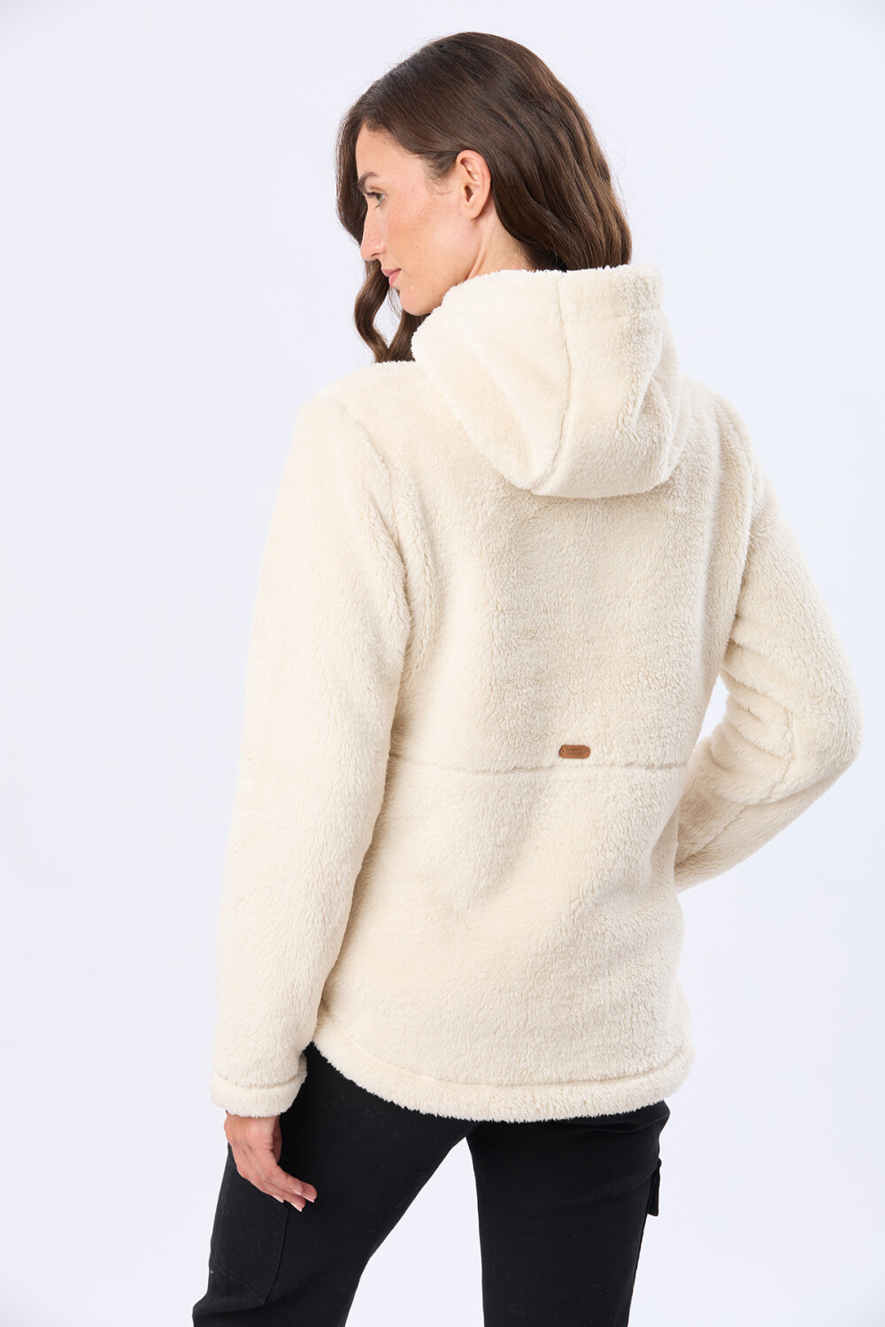 CAMPERA CON CAPUCHA SHERPA Natural