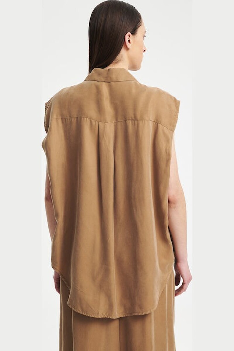 BLUSA SIN MANGAS Camel