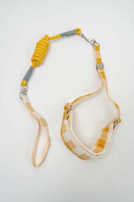 Accesorio Pretal Con Correa Beige