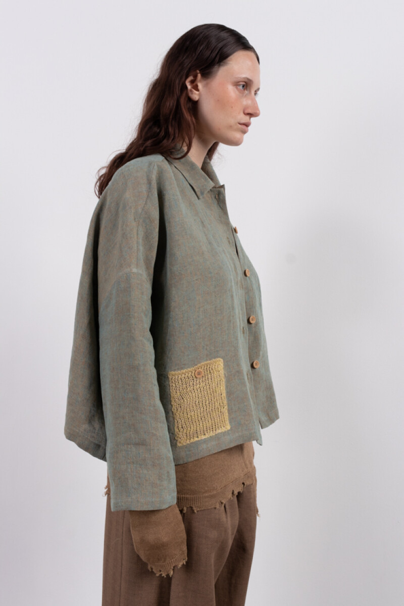 CAMISA CON DETALLE Verde