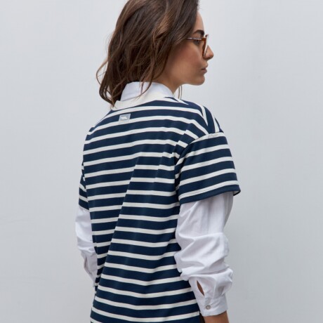 REMERA MAIKA Azul Marino