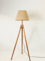 Lampara De Pie Gilbert Color Unico