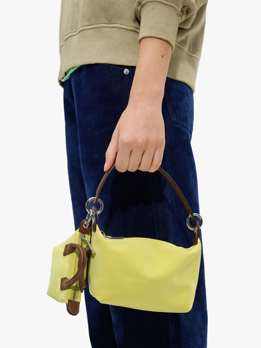 Bolso De Hombro Textura Suave Con Pendiente amarillo