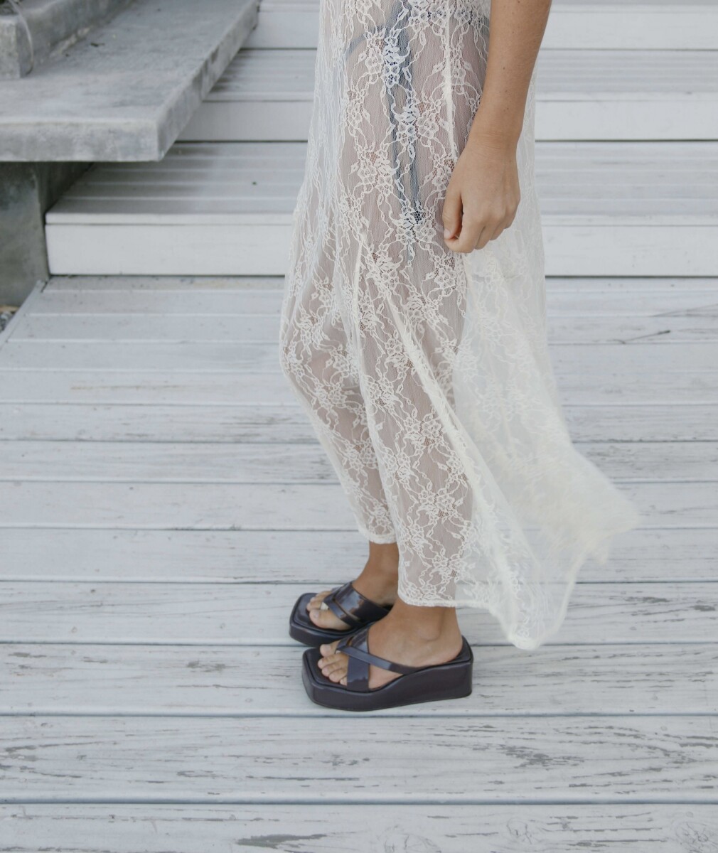 Sandalias Iara Uva 