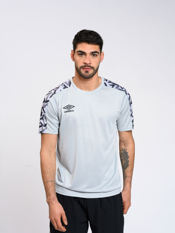 REMERA POLY HOMBRE Umbro Hombre 005