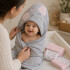Set Toalla Con Capucha Bebé Ballena + 6 Toallitas Algodón Color Rosa