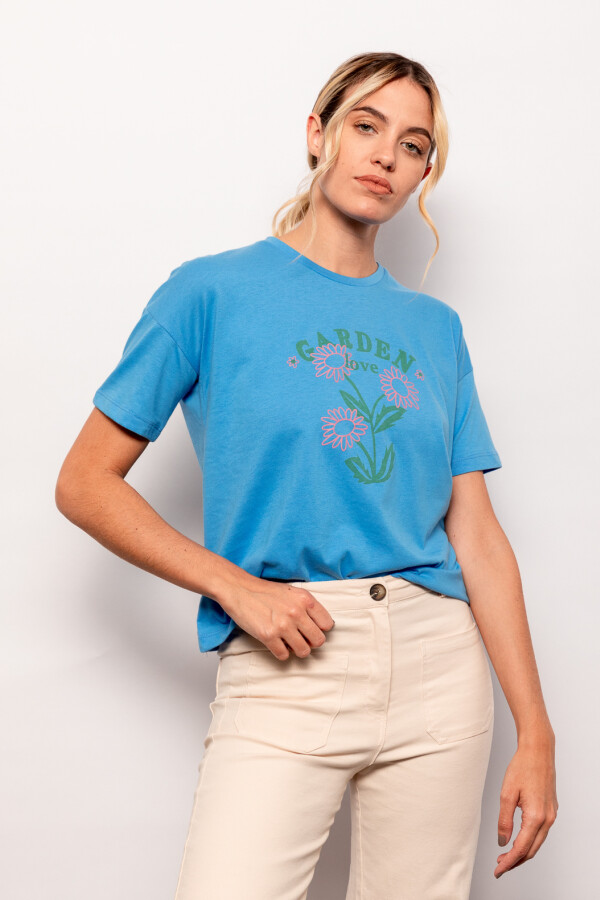 REMERA GARDEN LOVE Azul Regata