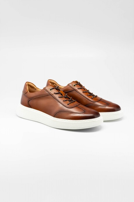 Champion en cuero Lucca Cognac